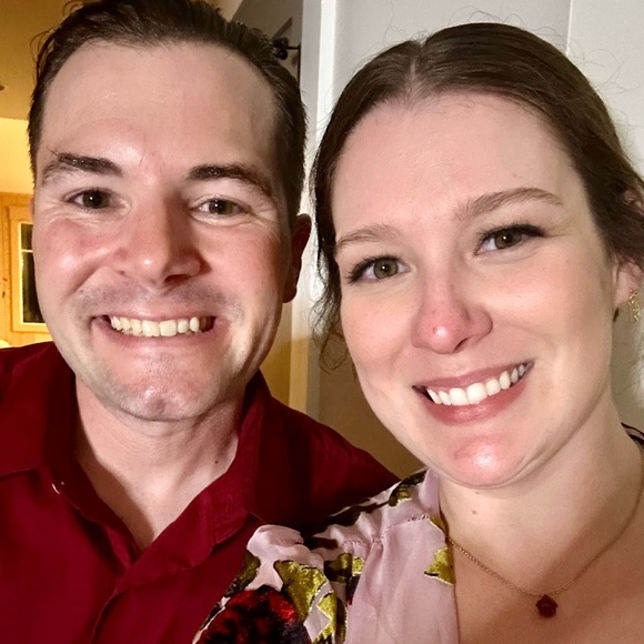 Meet your Posher, Kristine - Picture 2 of 3